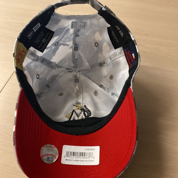 MLB Marlins DJ Khaled 9Twenty New Era Cap. New Gray/White - Picture 2 of 6